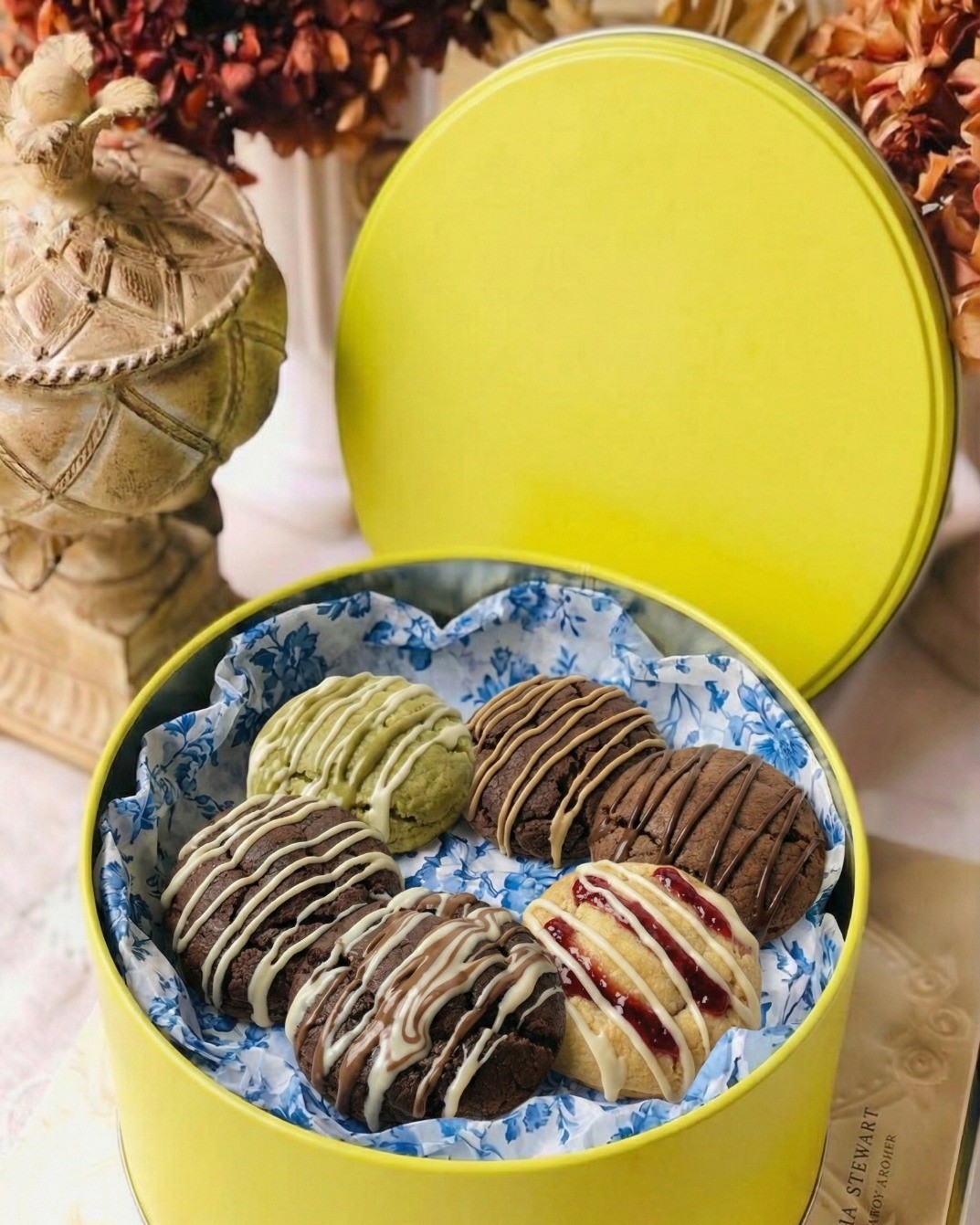 Gourmet Island Cookies Assorted - Medium Box